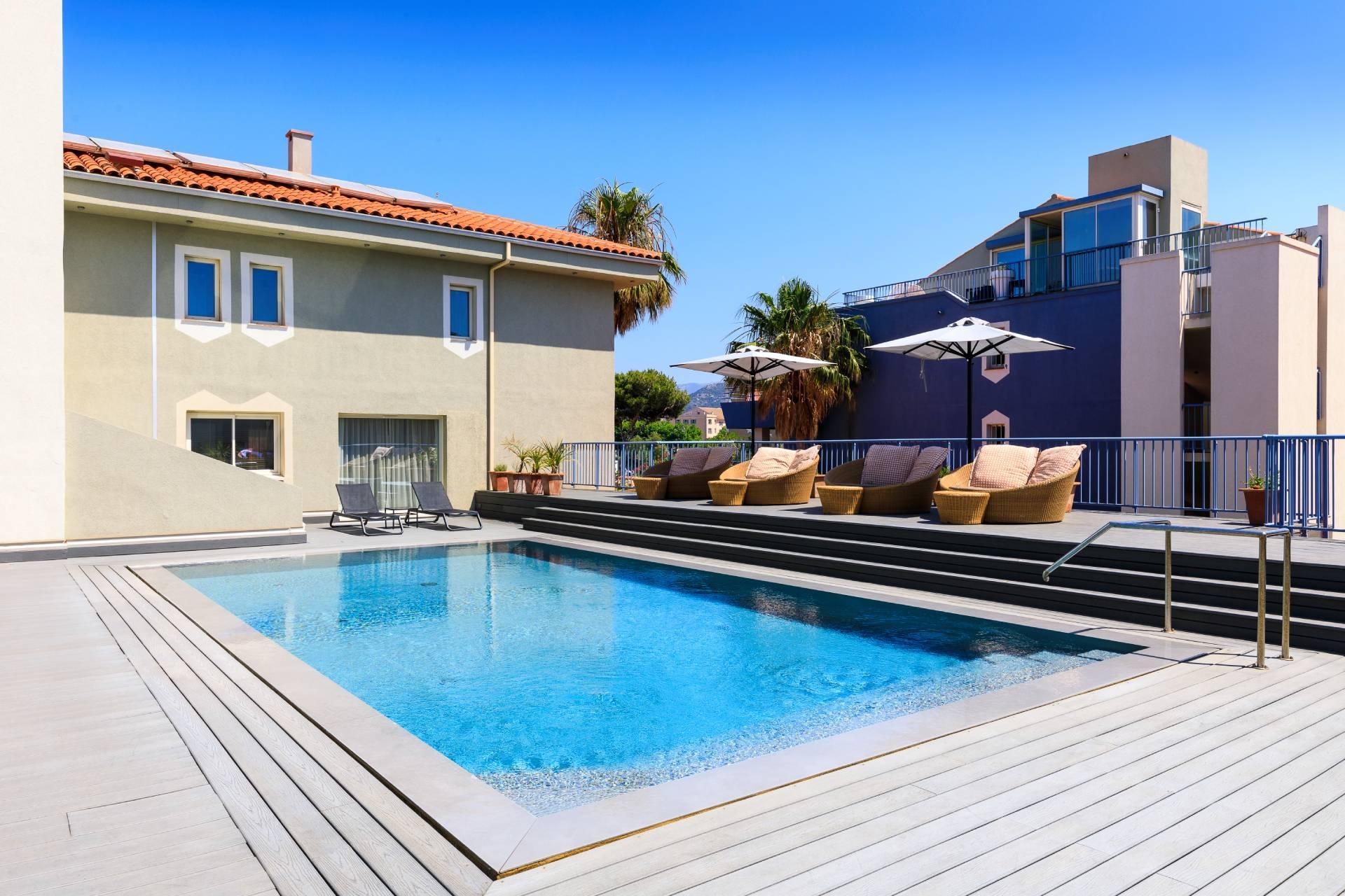 Piscine | Best Western Premier Hôtel Santa Maria à l'Île-Rousse
